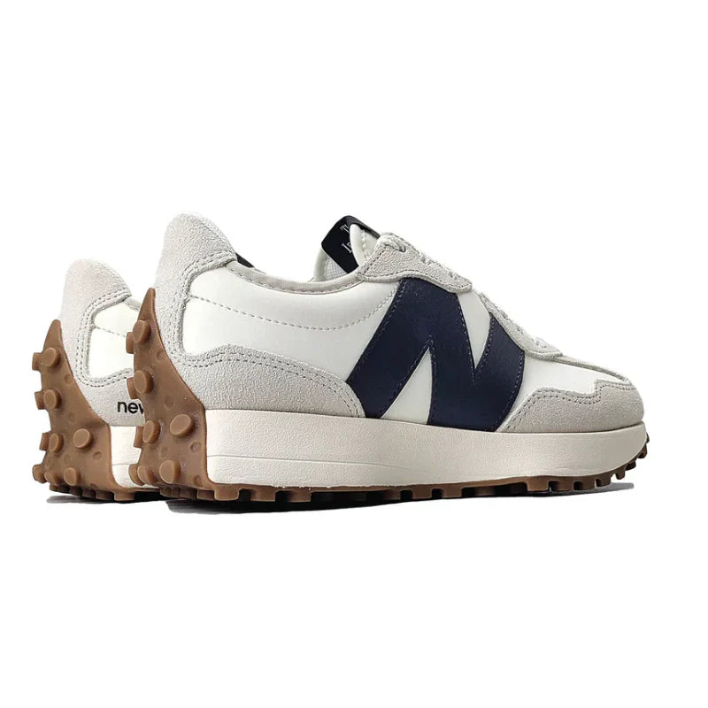 New Balance 327 Moonbeam – Black Gum