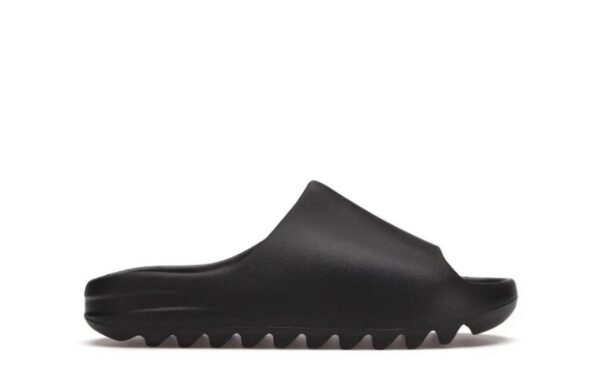 ADIDAS YEEZY BLACK SLIDE