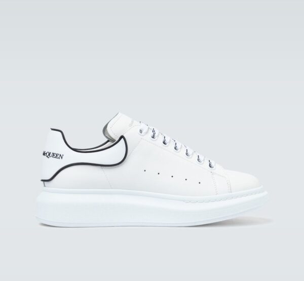 Alexander McQueen Oversized leather sneakers